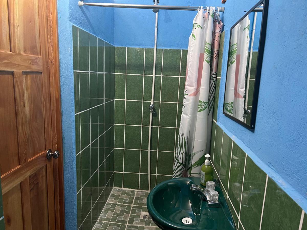 Apartament Casa " Mary " Lanquín Zewnętrze zdjęcie
