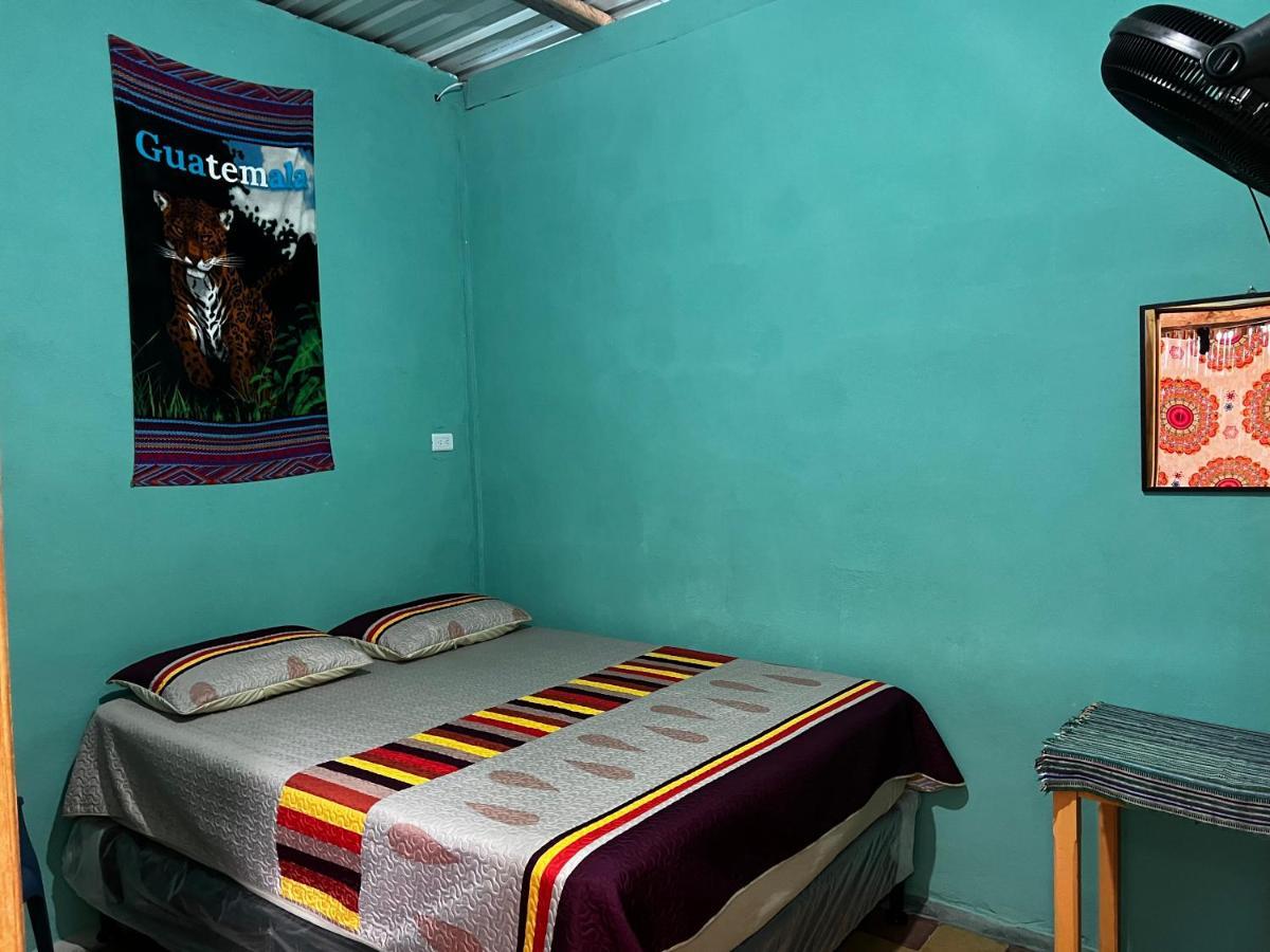 Apartament Casa " Mary " Lanquín Zewnętrze zdjęcie